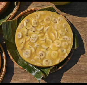 4. Steamed Banana Cake / Bánh Chuối Hấp