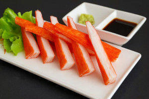 S9. SASHIMI KANIKAMA