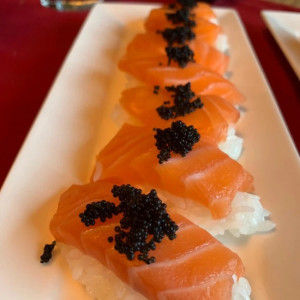 S11. SASHIMI TOBIKO 