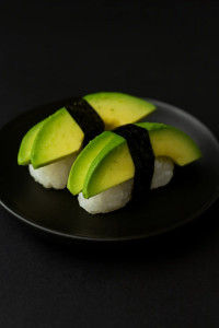 N5. NIGIRI Avocat 