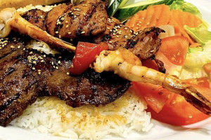 T6.Boeuf, poulet et crevettes grillées