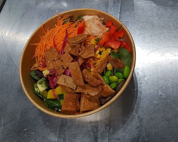 P1. Bol de poké Végétarien