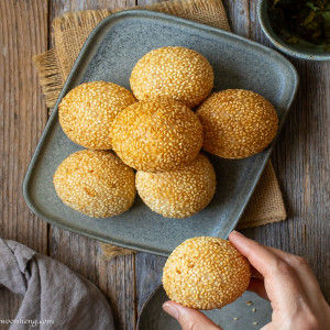 Sesame balls