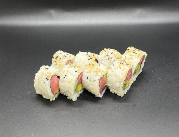 P067a.Tuna avocado(maki)