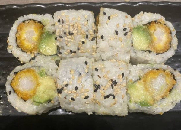 P068b.Tempura shrimp&avocado(maki)