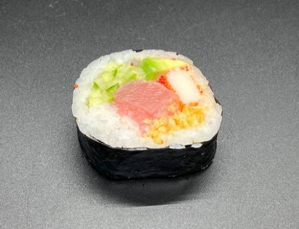 P049b.Kamikaze Tuna(sumomaki)