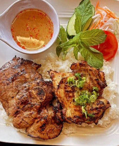 COM GA NUONG, SUON NUONG