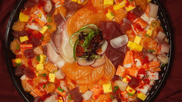 Rainbow Chirashi Platter