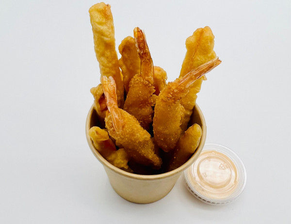 79 CREVETTE (3MCX) & PATATES FRITS (7MCX) / FRIED SHRIMPS AND SWEET POTATO