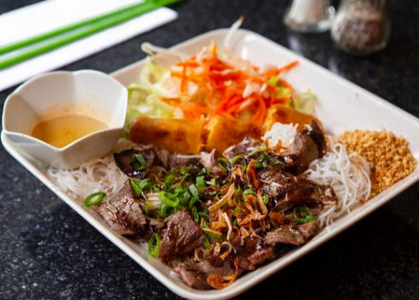 55. Boeuf rouleau vermicelles