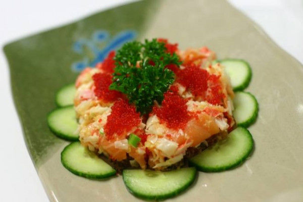 T8. Pizza Sushi