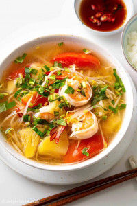 03. Fisherman's Soup with Choice of Fish/Shrimp or Chicken Canh Chua Cá/ Tôm hoặc Gà