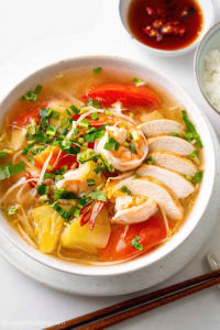 04. Mekong Soup - Canh Chua Mekong (spicy)