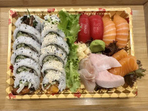 SMALL COMBINATION