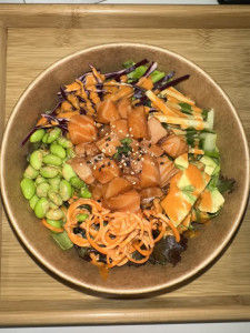 SALMON POKE