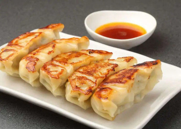 E7. Crevette / Shrimp Gyoza ( 3mcx )