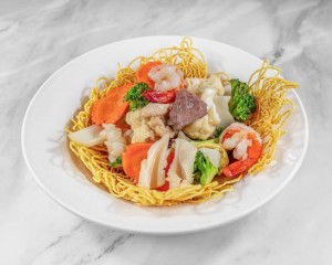 57. Special Stir Fried Egg Noodle ( Chicken Beef Shrimp And Squid )
