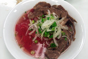 309. Phở tái chín