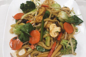 618. Udon xào chay