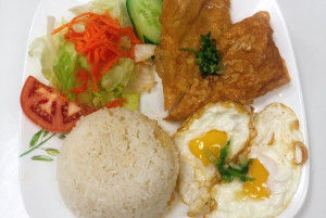 506. Fried Bean Curd Wrapped (Shrimp and Chicken) on Steamed Rice