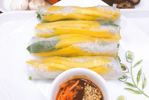 603. Mango Fresh Rolls