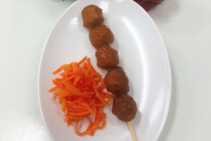 913. Grilled Meatballs (1 Strip)
