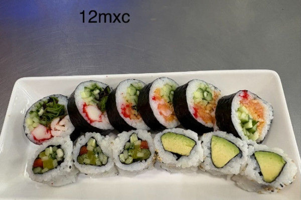 Choix du Chef (12 Morceaux) / Chef's Choice (12 Pieces)