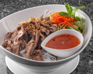 Vermicelli with BBQ Pork