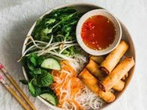 4. Bún Chả giò chay/ Vegetable Spring Roll