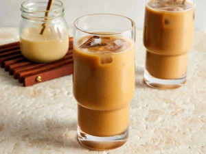 Sữa đá Sài Gòn/ Sai Gon milk coffee
