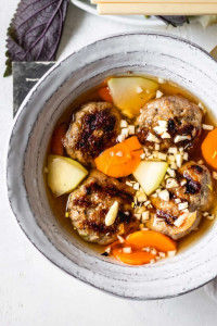 4. Cơm Xíu mại Ốp la/ Meat Ball Sunny Egg