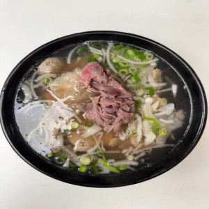 20.Phở đặc biệt