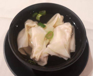 4. Soupe Won Ton / 云吞汤