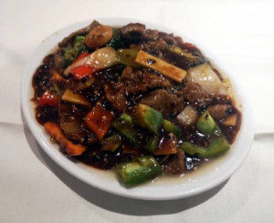 35. Poulet ou boeuf aux légumes mélangés sauce aux haricots noirs / 豉椒(牛)鸡饭