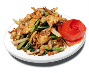 24. Poulet ou bœuf Mongolian avec vermicelle croustillant avec riz / 蒙古(牛)鸡