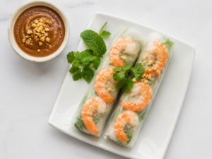 Gỏi Cuốn Tôm Thịt/ Shrimp Pork Fresh Roll (2 pcs)