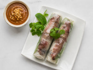 Goi Cuốn Heo Nướng/ Grill Pork Fresh Roll (2pcs)