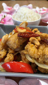 Cashew Nut Crispy Chicken