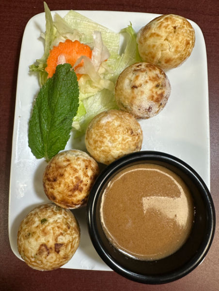 Boulettes de calamars frites (5)