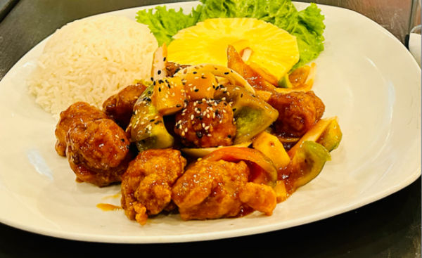 Poulet Général Tao (combo) / General Tao Chicken (combo)