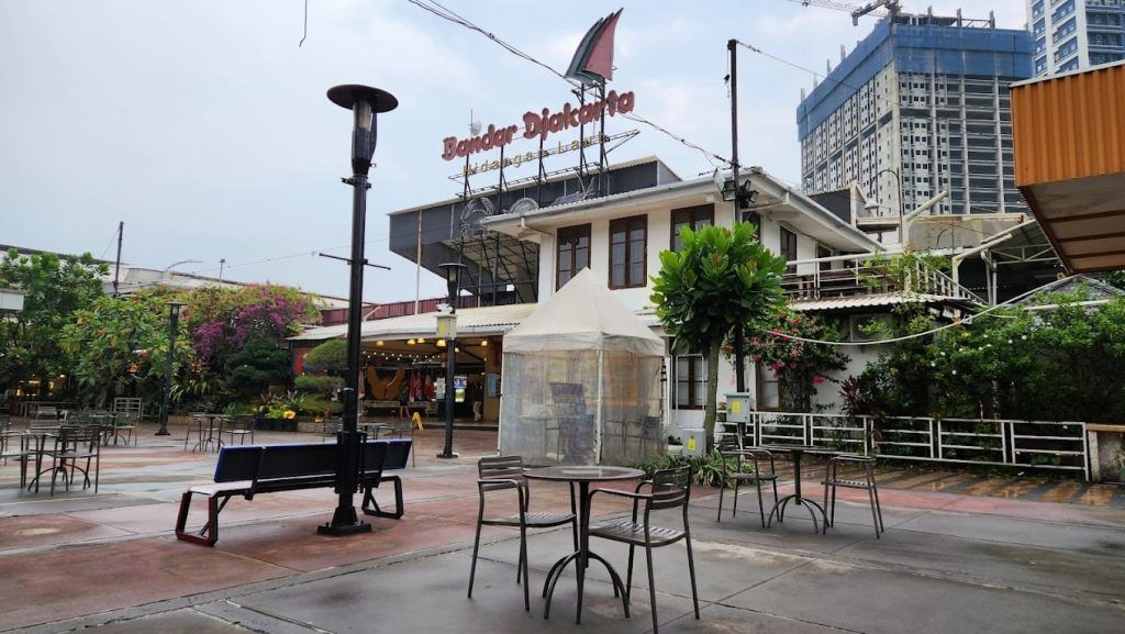 Bandar Djakarta, image by Google Map: Sucipto Kornelius, Seafood Tangerang