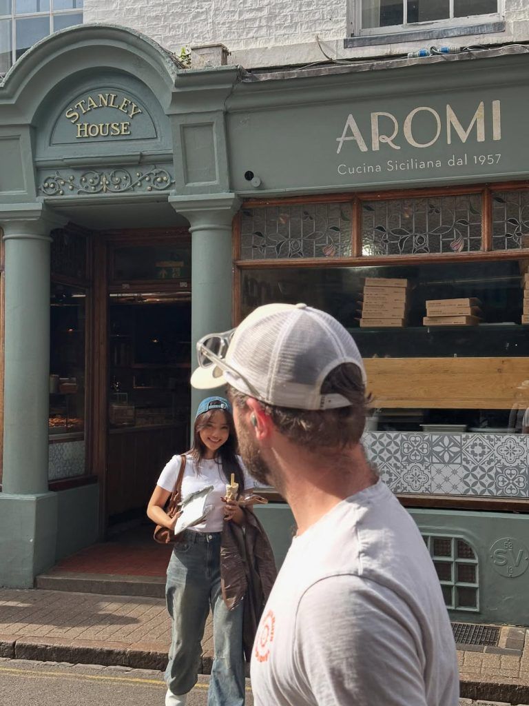 Potret Fuji Liburan ke London