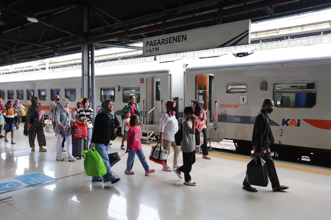 KAI Rilis 10 Kereta Api Okupansi Tertinggi Januari–September 2025, Ini Detailnya!