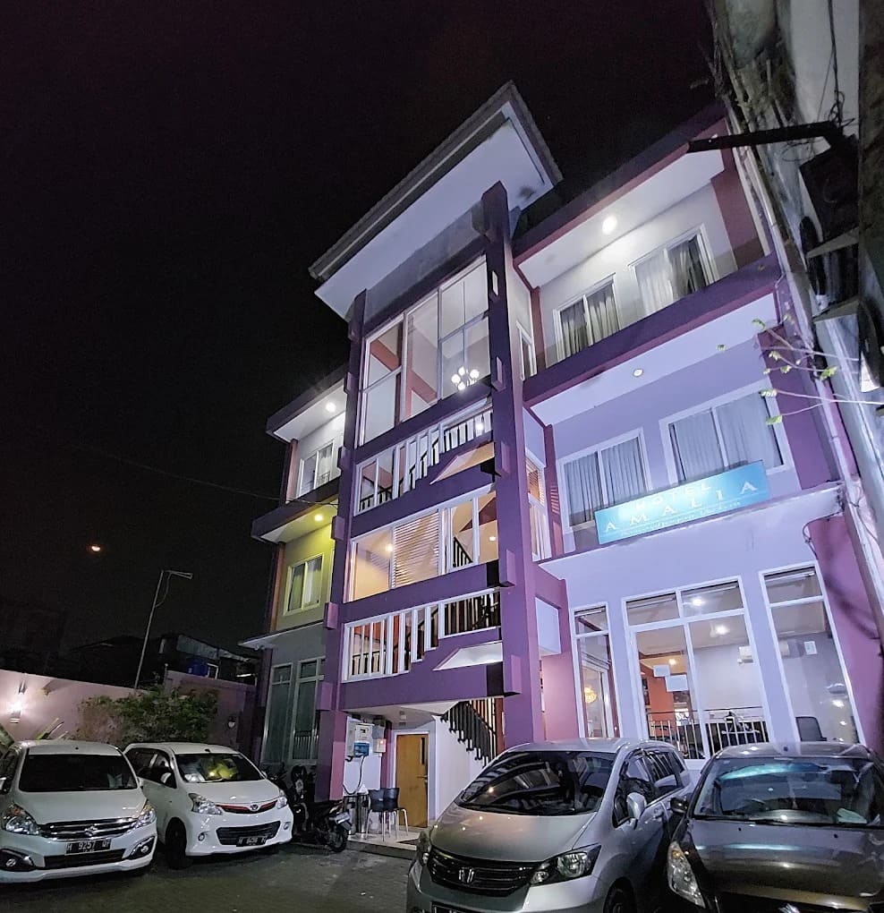 Hotel Jogja Dekat Malioboro Murah, Cek Rekomendasi Terbaik di Sini! 8 Hotel Amalia Malioboro
