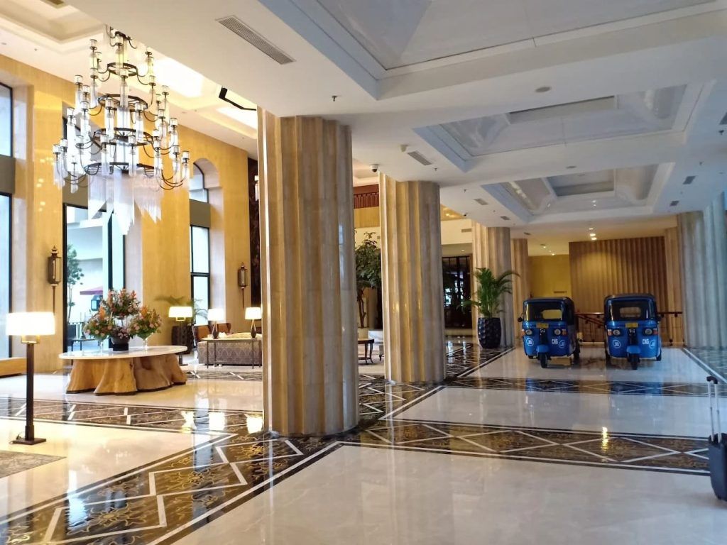 Menimbang Pilihan: 10 Hotel Jogja Dekat Malioboro Bintang 5 untuk Menginap Tanpa Ribet 2 Menimbang Pilihan: 10 Hotel Jogja Dekat Malioboro Bintang 5 untuk Menginap Tanpa Ribet, Hotel Tentrem Yogyakarta