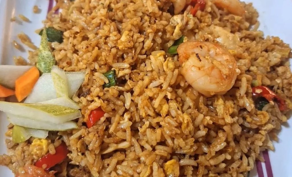 Resep Nasi Goreng Solaria Paling Enak, Rahasia Rasa Favorit yang Bisa Dibuat di Rumah 1 Resep nasi goreng Solaria Paling enak