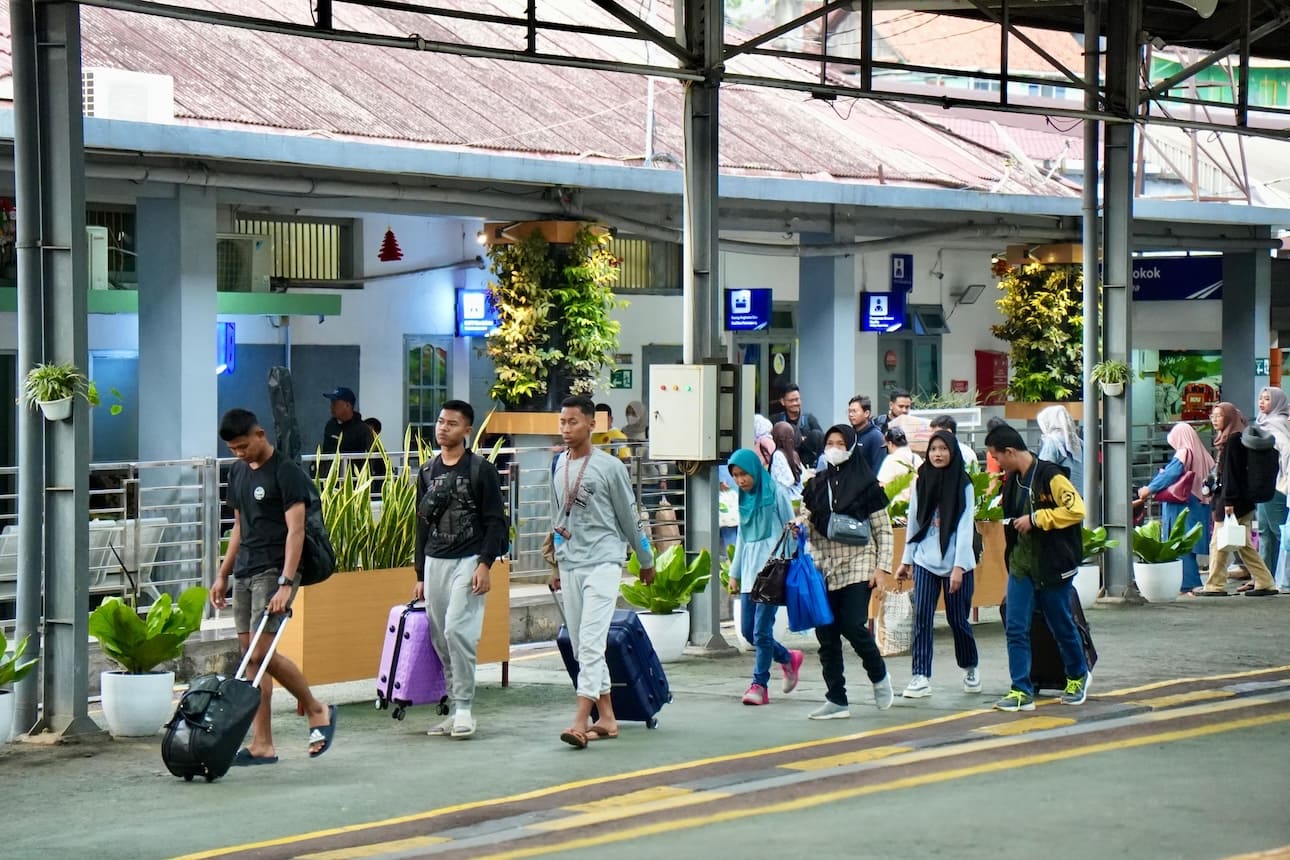 Rp32.000 untuk 389 Km: KA Rajabasa Jadi Pilihan Utama Warga