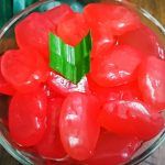 Tips Supaya Manisan Lebih Segar dan Tahan Lama Gunakan kolang kaling yang berwarna putih bening dan tidak berlendir. Jangan terlalu lama merebus agar tekstur tidak hancur. Simpan dalam wadah tertutup rapat di kulkas, bisa bertahan 4–5 hari. Tambahkan sedikit air jeruk nipis bila ingin rasa lebih segar.