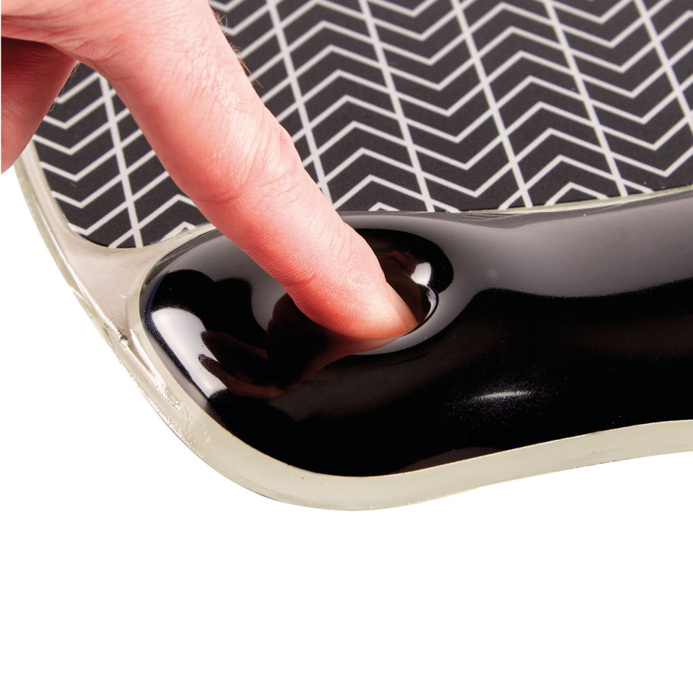 Fellowes Photo Gel Mouse Mat with Wristrest Chevron Design