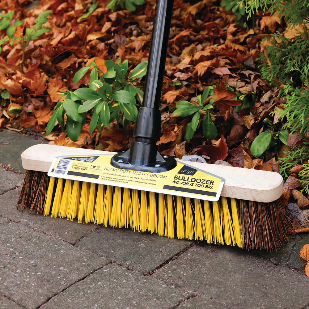 Bulldozer 15 inch Utility Broom